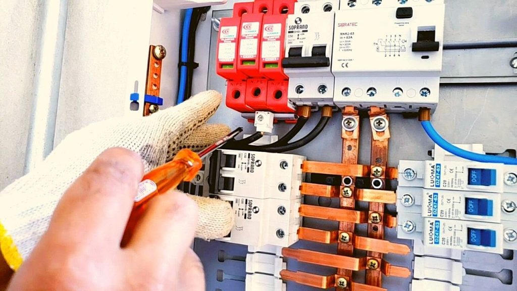 Eletricista-na-Zona Sul-Serviço de-Reparo Elétrico